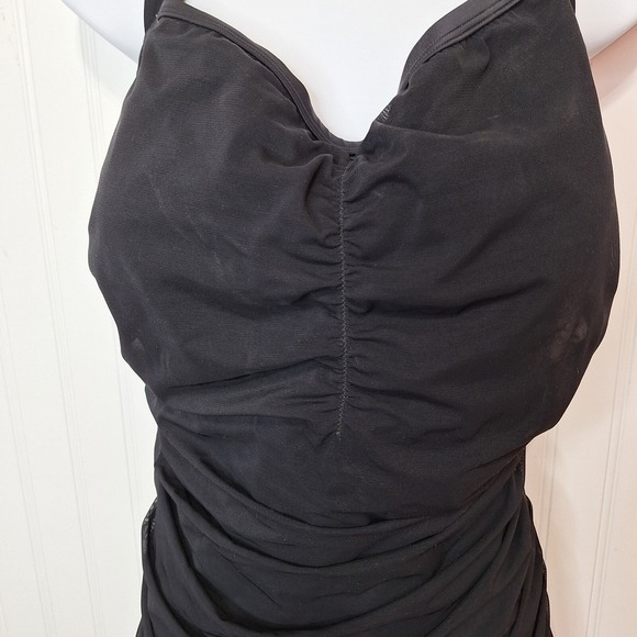 MagiSculpt Womens US 28 Black One Piece Halter Tie Neck Swimsuit Control Padded - Picture 3 of 11